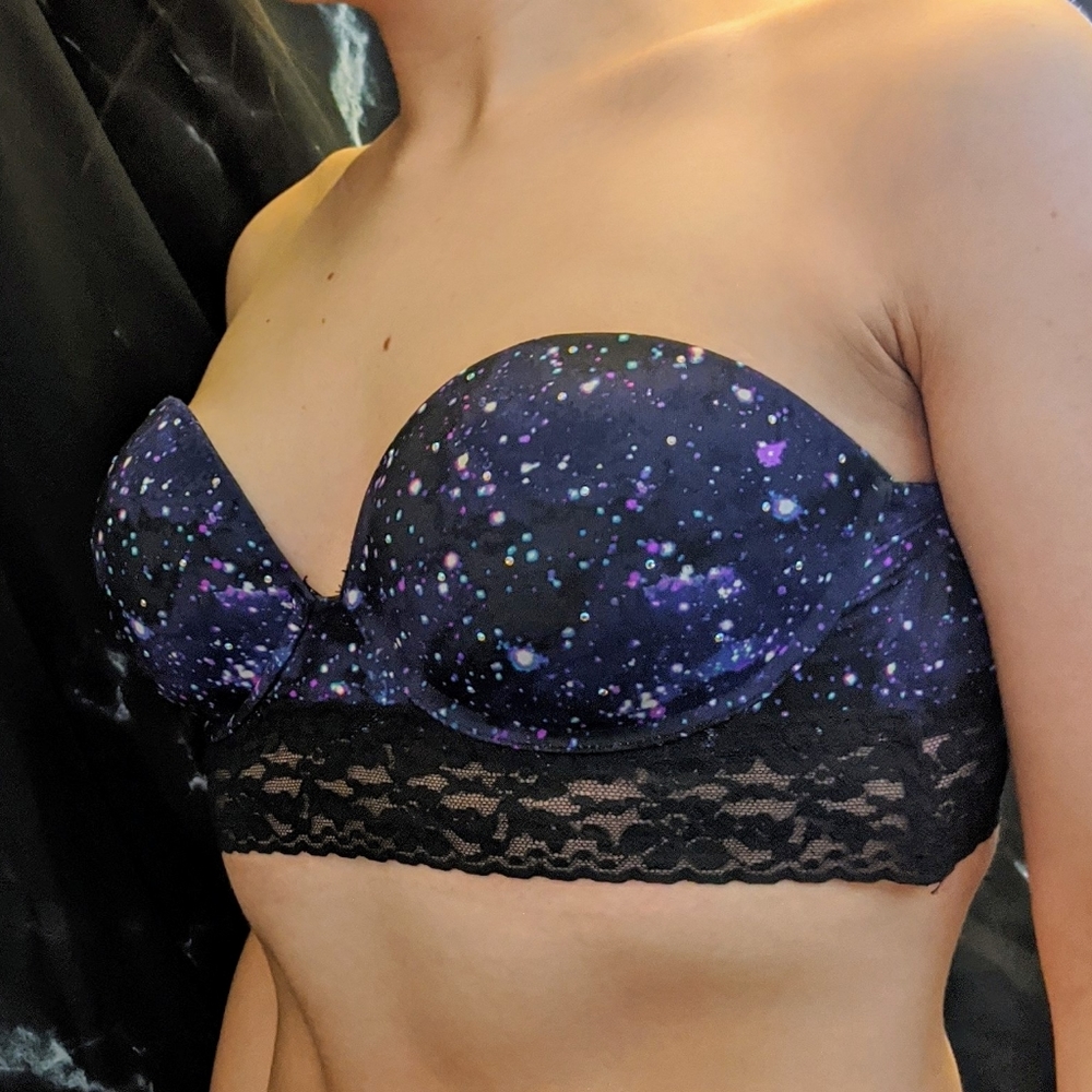 Beautiful strapless bustier galaxy pink bra